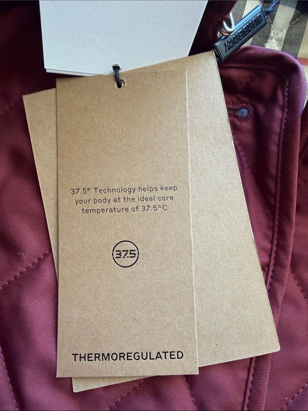 NWT Burberry Fernleigh Quilted Women's Jacket in Deep Burgundy XS - Picture 13 of 13